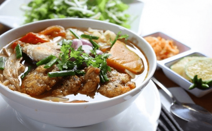 Bún chả cá Đà Nẵng