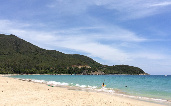 Bãi biển nha trang đẹp mê hồn