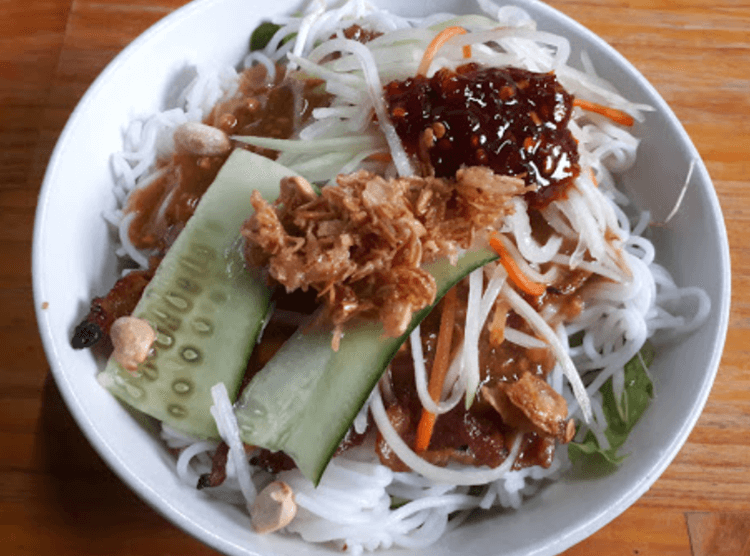 bun-thit-nuong-phu-hong